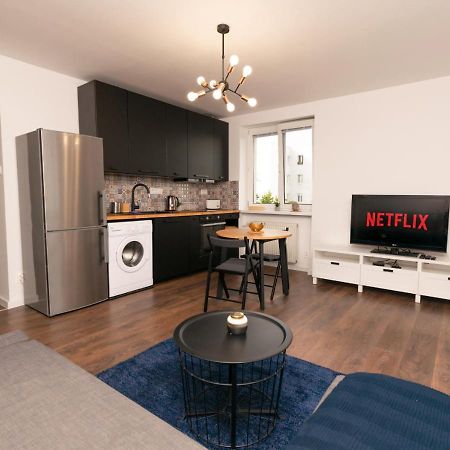 Stadium Apartment ブラチスラヴァ エクステリア 写真
